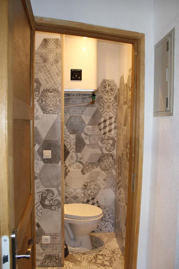 Studio Isard, Wifi Et Parking Gratuit, Navette Gratuite Au Pied De La Residence, Possibilite Forfait Menage Et Location Linge De Lit Et Toilette, A 10 Minutes A Pied Du Centre Ville Font-Romeu-Odeillo-Via Exteriér fotografie