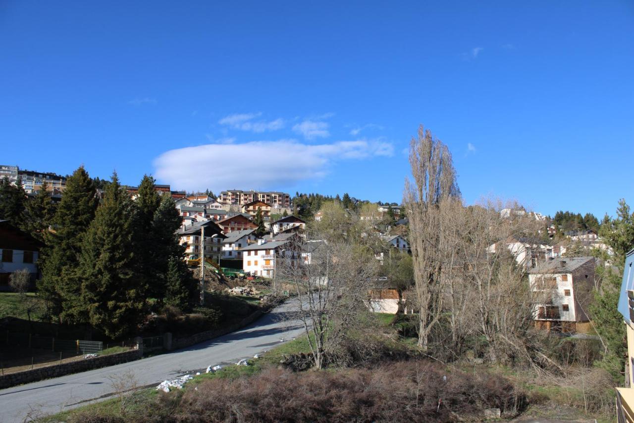 Studio Isard, Wifi Et Parking Gratuit, Navette Gratuite Au Pied De La Residence, Possibilite Forfait Menage Et Location Linge De Lit Et Toilette, A 10 Minutes A Pied Du Centre Ville Font-Romeu-Odeillo-Via Exteriér fotografie
